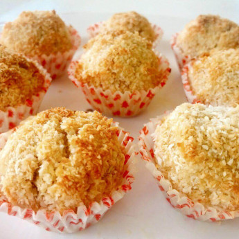 Bolinhos de Coco Low Carb
