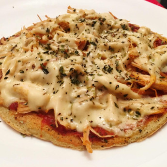 Pizza Proteica de Frango com Catupiry