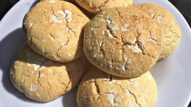 Biscoitinhos de Coco Crocantes 1
