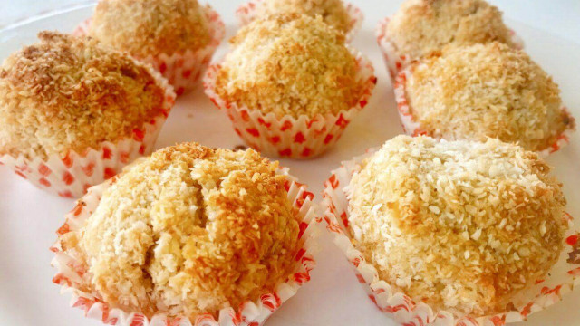Bolinhos de Coco Low Carb 1