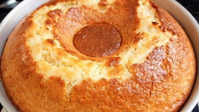 Bolo de Laranja com Coco de Liquidificador 1